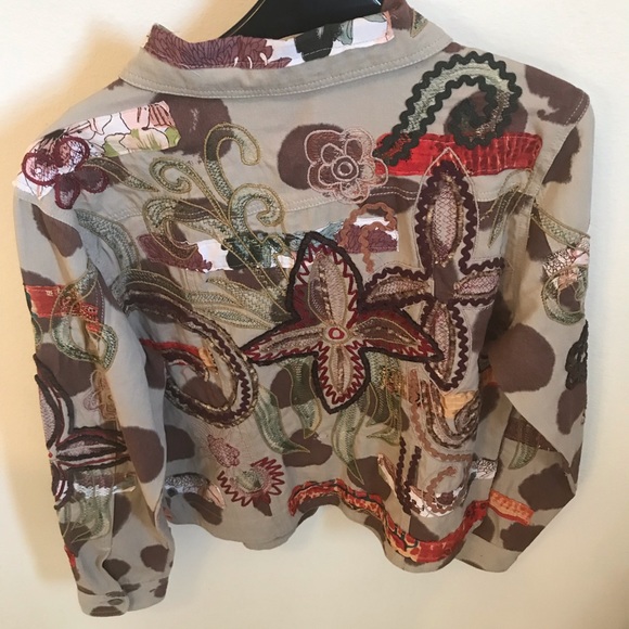 Jacket - Picture 2 of 3